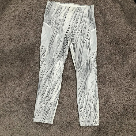Sports Illustrated Leggings White with Grey size Medium - Picture 1 of 8
